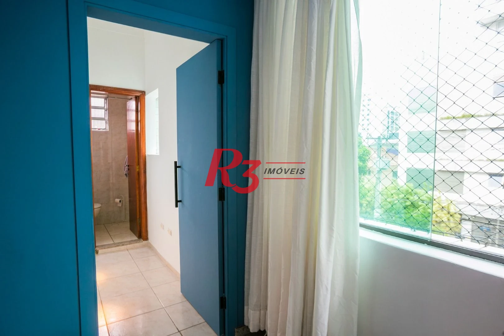 Casa com 3 dormitórios à venda, 320 m² por R$ 1.790.000,00 - Gonzaga - Santos/SP