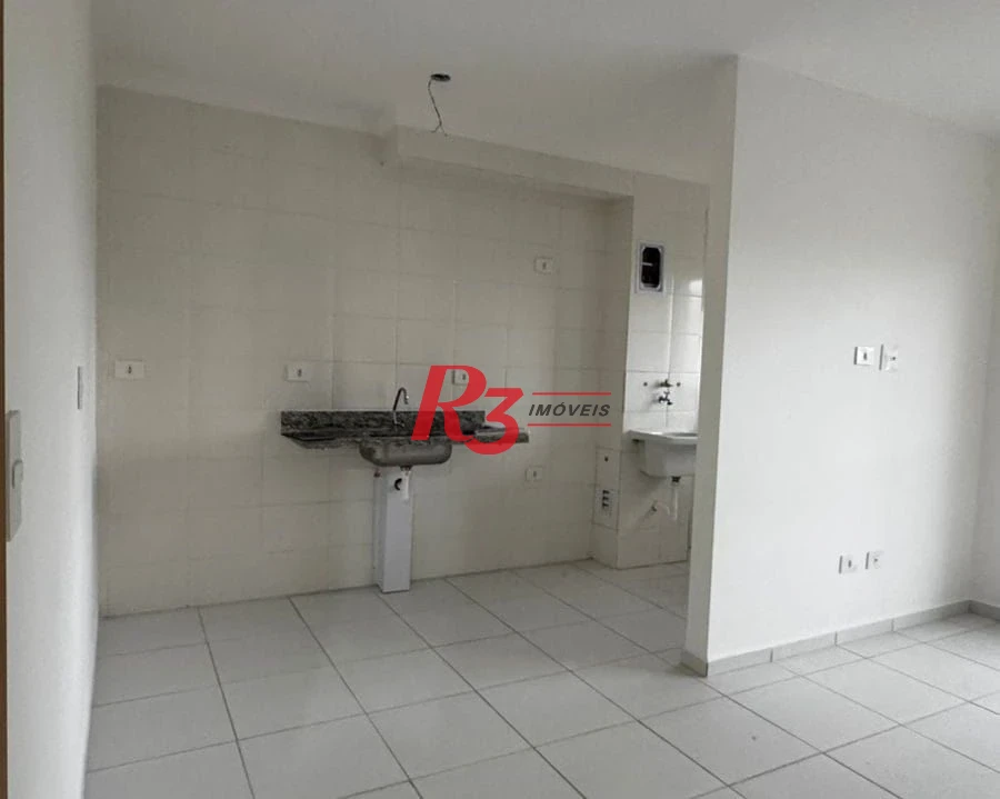 Apartamento com 2 dormitórios à venda, 57 m² por R$ 475.000,00 - Boqueirão - Praia Grande/SP