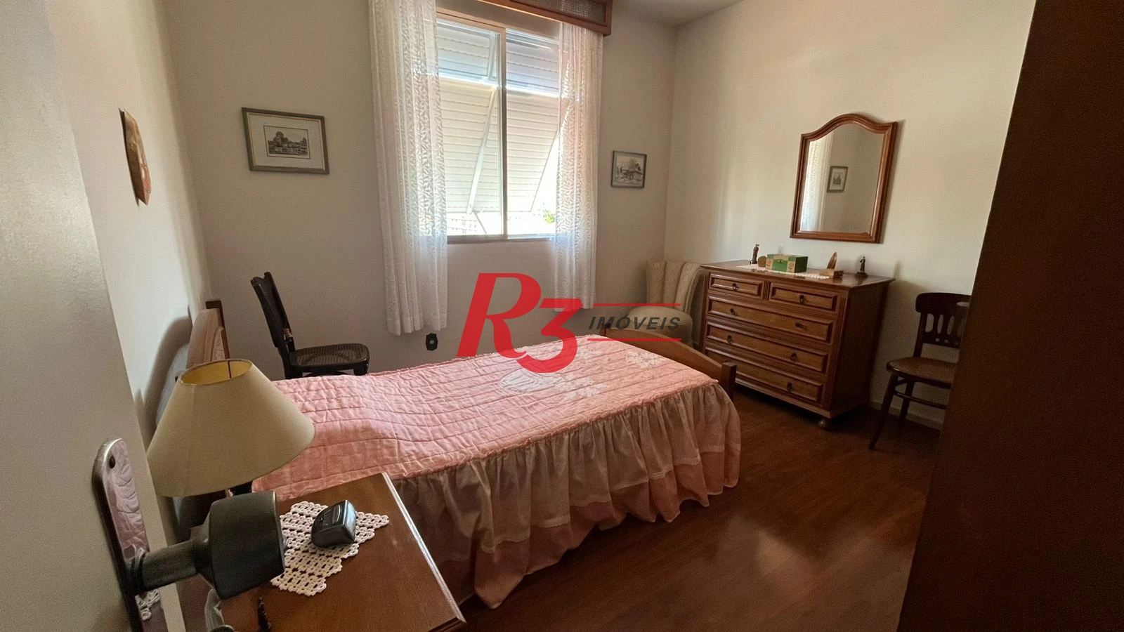 Apartamento com 3 dormitórios à venda, 140 m² por R$ 799.000,00 - Gonzaga - Santos/SP