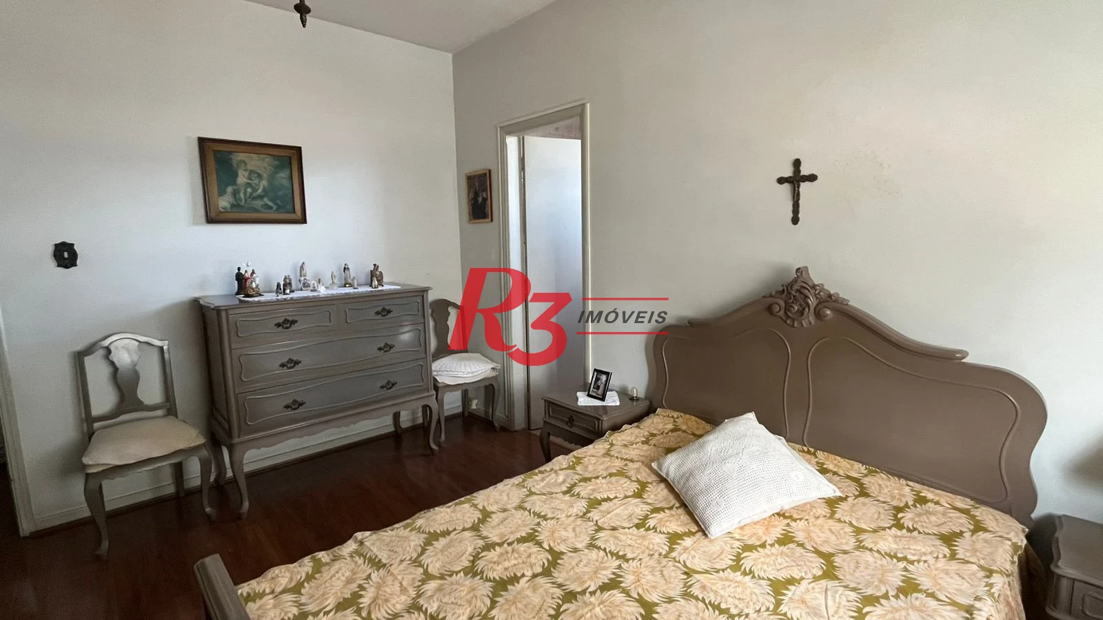 Apartamento com 3 dormitórios à venda, 140 m² por R$ 799.000,00 - Gonzaga - Santos/SP