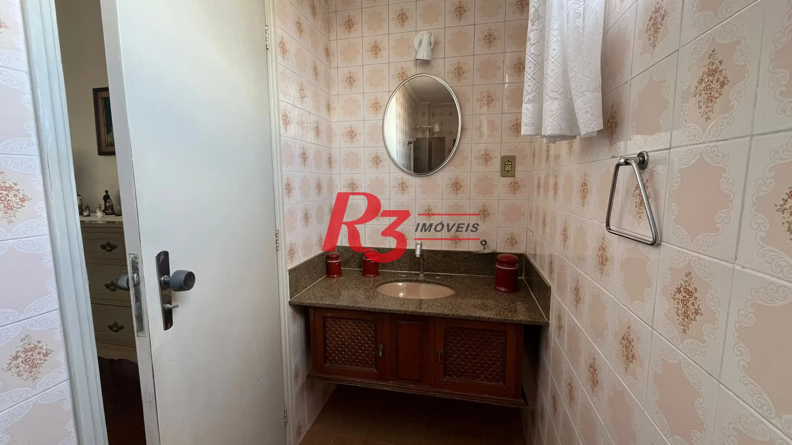 Apartamento com 3 dormitórios à venda, 140 m² por R$ 799.000,00 - Gonzaga - Santos/SP