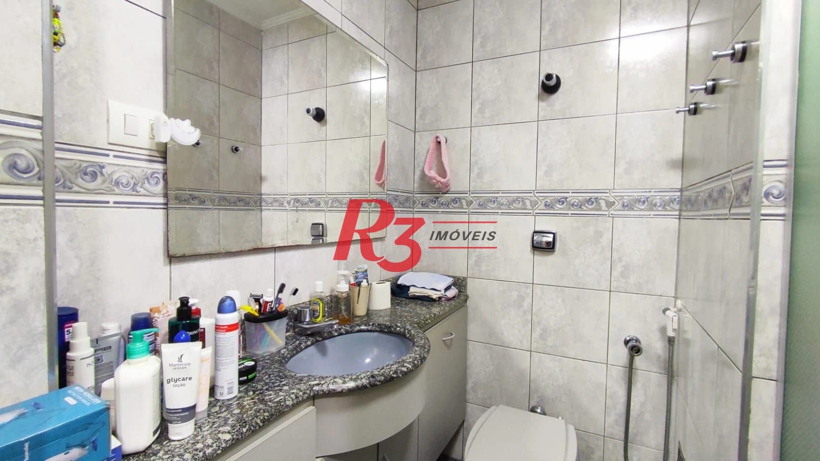 Apartamento com 2 dormitórios à venda, 70 m² por R$ 480.000,00 - Campo Grande - Santos/SP