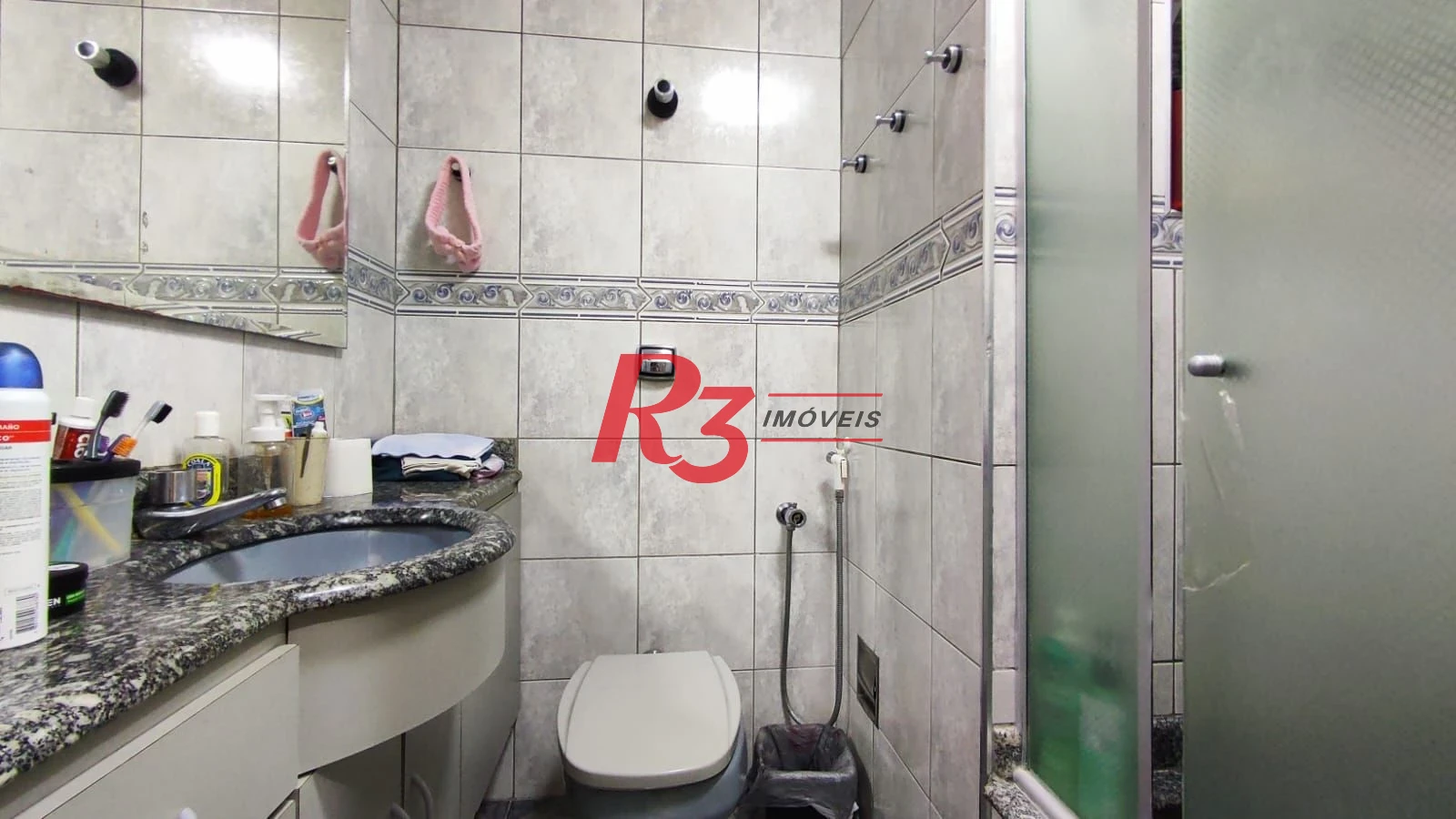 Apartamento com 2 dormitórios à venda, 70 m² por R$ 480.000,00 - Campo Grande - Santos/SP
