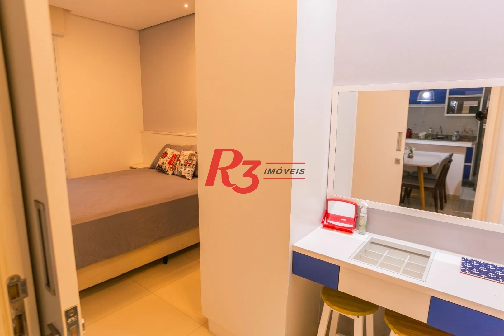 Apartamento com 1 dormitório à venda, 54 m² por R$ 735.000,00 - José Menino - Santos/SP