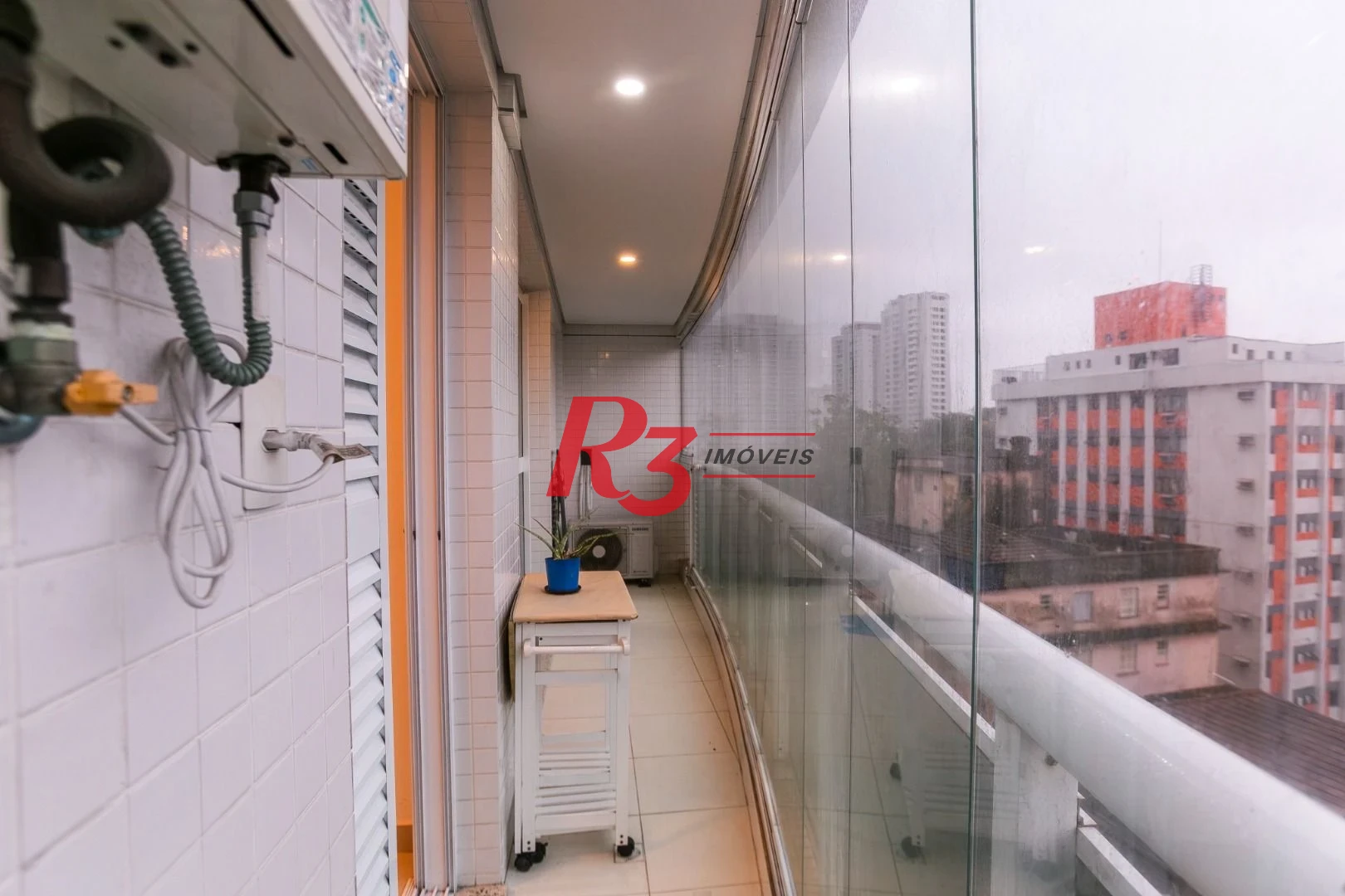 Apartamento com 1 dormitório à venda, 54 m² por R$ 735.000,00 - José Menino - Santos/SP