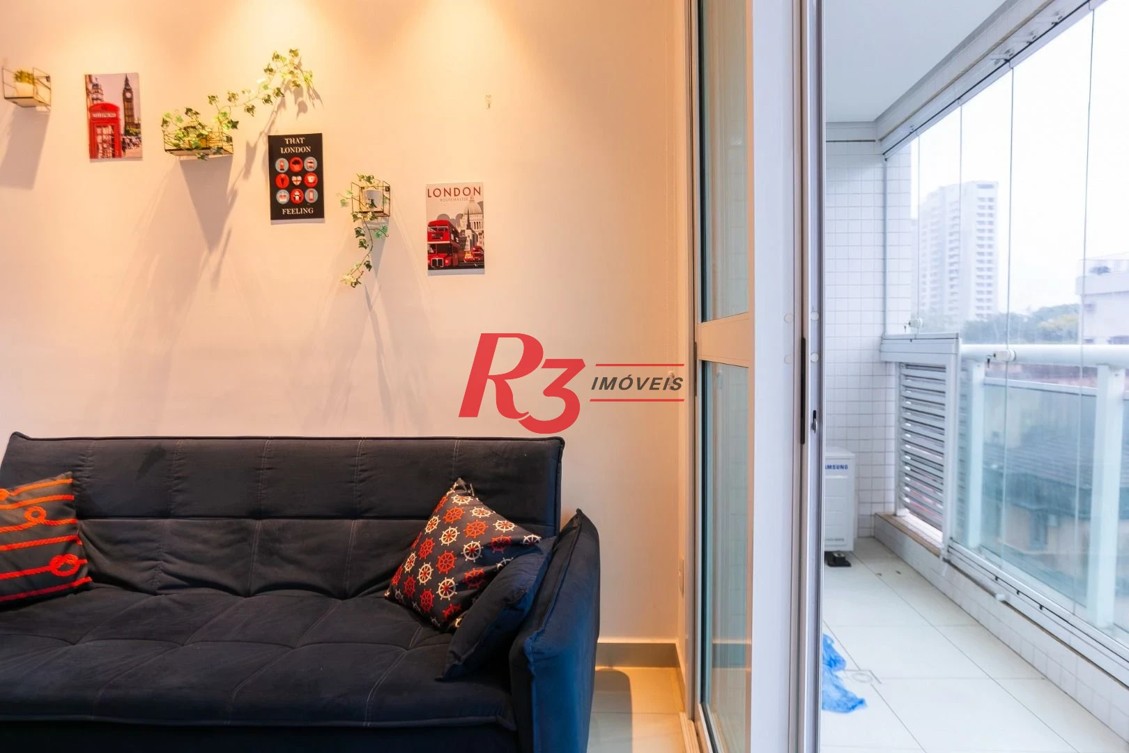 Apartamento com 1 dormitório à venda, 54 m² por R$ 735.000,00 - José Menino - Santos/SP