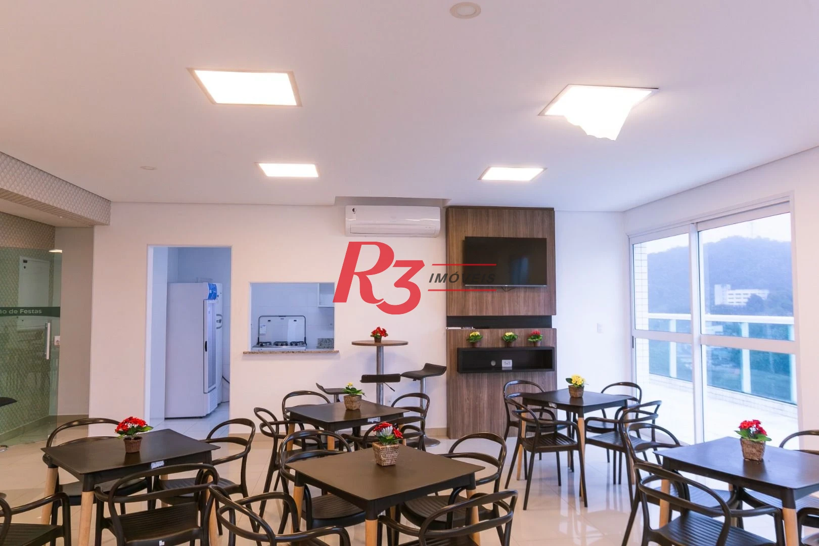 Apartamento com 1 dormitório à venda, 54 m² por R$ 735.000,00 - José Menino - Santos/SP