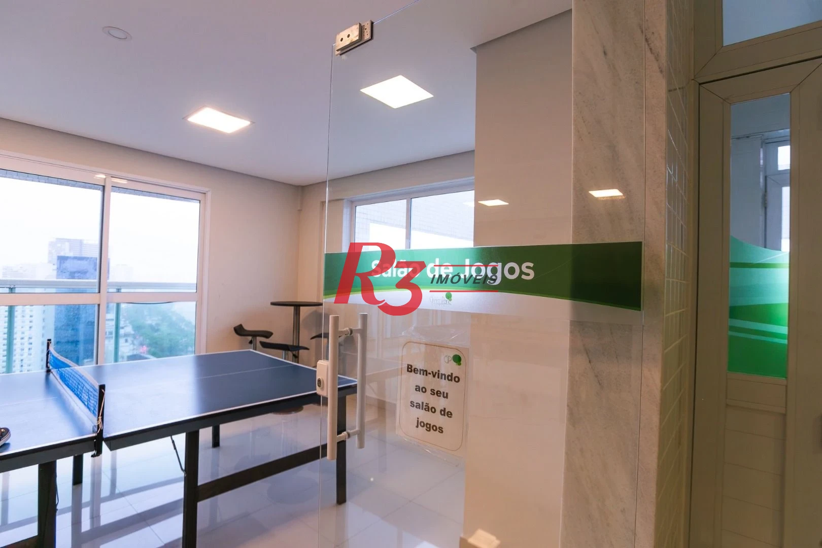 Apartamento com 1 dormitório à venda, 54 m² por R$ 735.000,00 - José Menino - Santos/SP