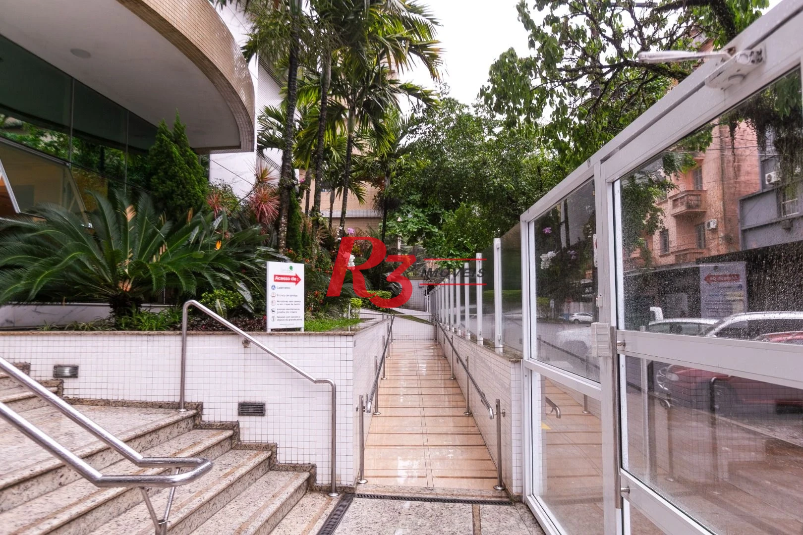 Apartamento com 1 dormitório à venda, 54 m² por R$ 735.000,00 - José Menino - Santos/SP