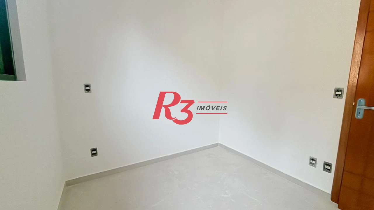 Village à venda, 75 m² por R$ 700.000,00 - Marapé - Santos/SP