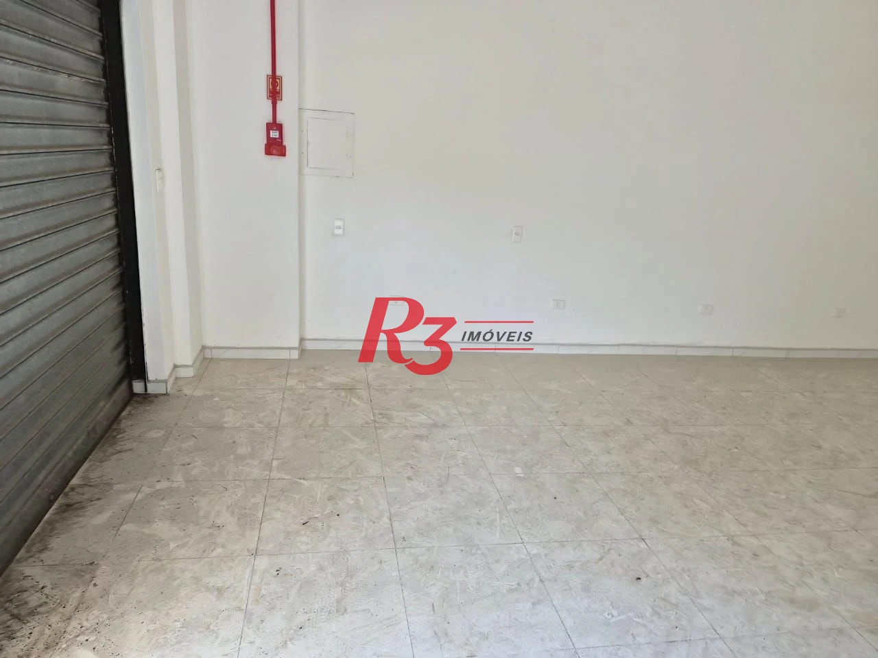 Loja, 64 m² - venda por R$ 700.000,00 ou aluguel por R$ 6.000,00/mês - Boqueirão - Santos/SP