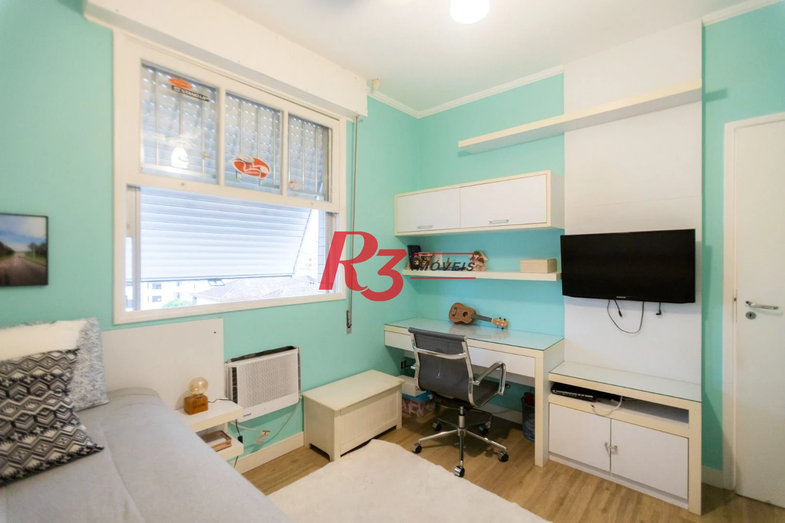 Apartamento com 3 dormitórios à venda, 146 m² por R$ 1.190.000,00 - Embaré - Santos/SP