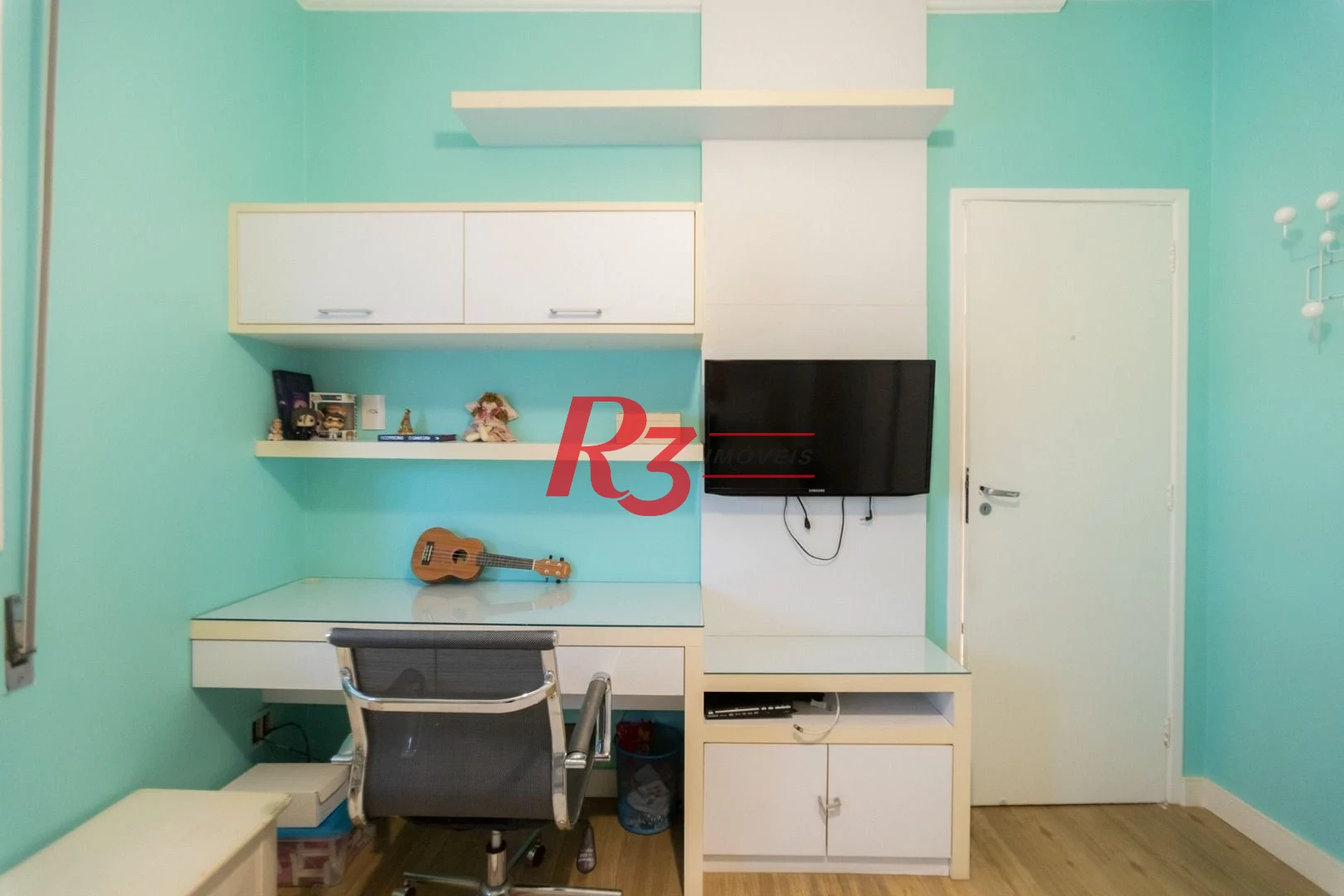 Apartamento com 3 dormitórios à venda, 146 m² por R$ 1.190.000,00 - Embaré - Santos/SP
