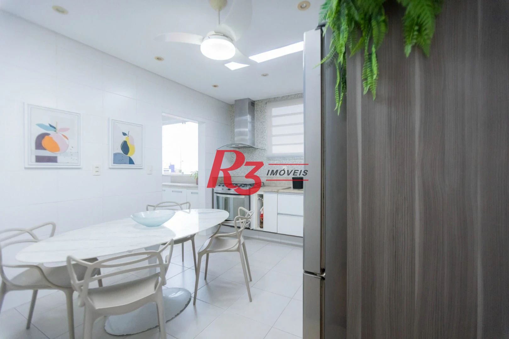 Apartamento com 3 dormitórios à venda, 146 m² por R$ 1.190.000,00 - Embaré - Santos/SP