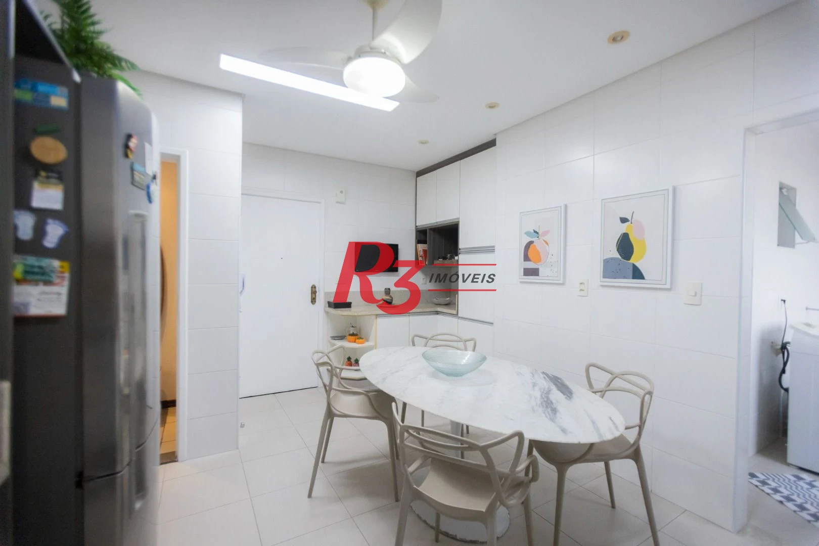 Apartamento com 3 dormitórios à venda, 146 m² por R$ 1.190.000,00 - Embaré - Santos/SP
