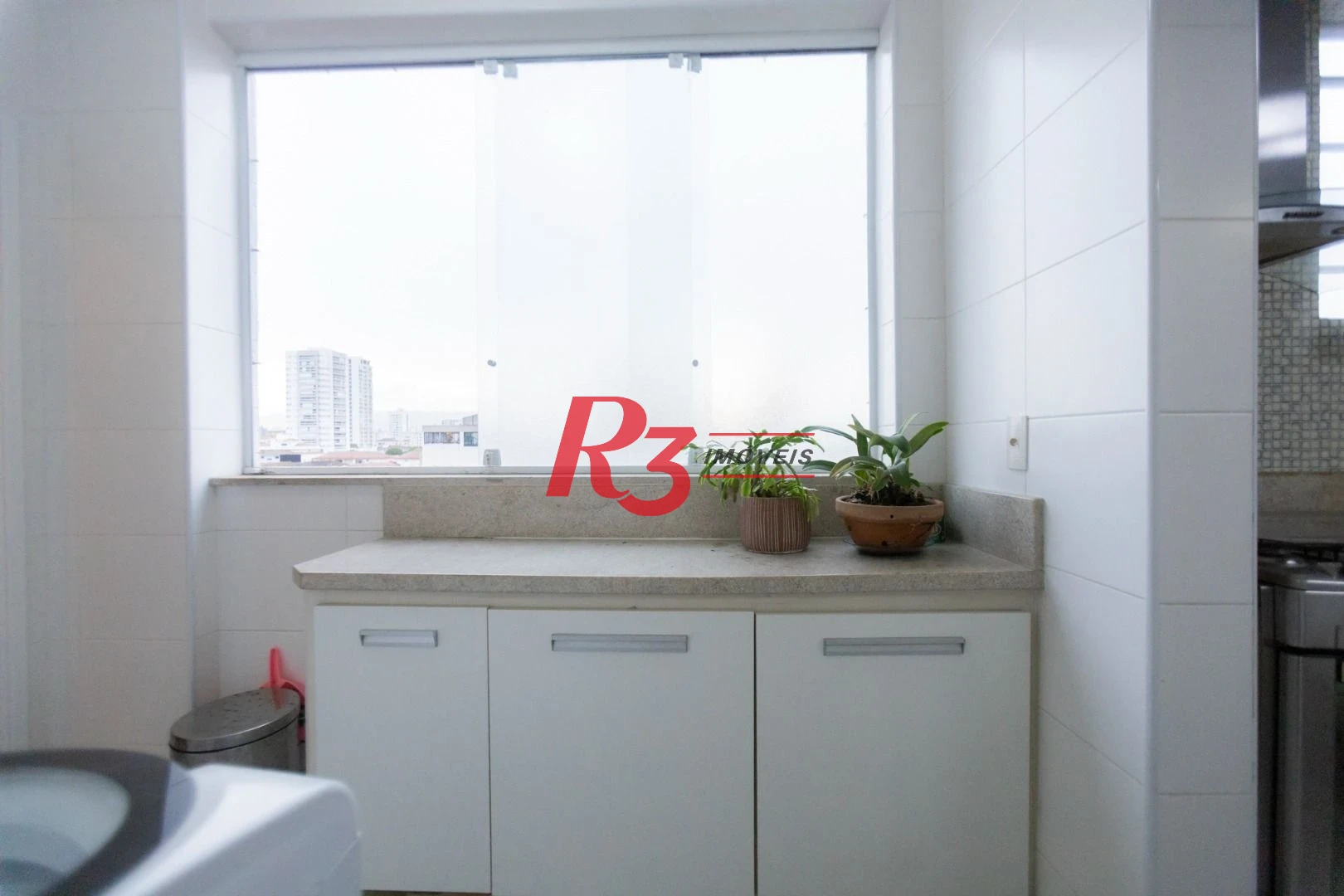 Apartamento com 3 dormitórios à venda, 146 m² por R$ 1.190.000,00 - Embaré - Santos/SP