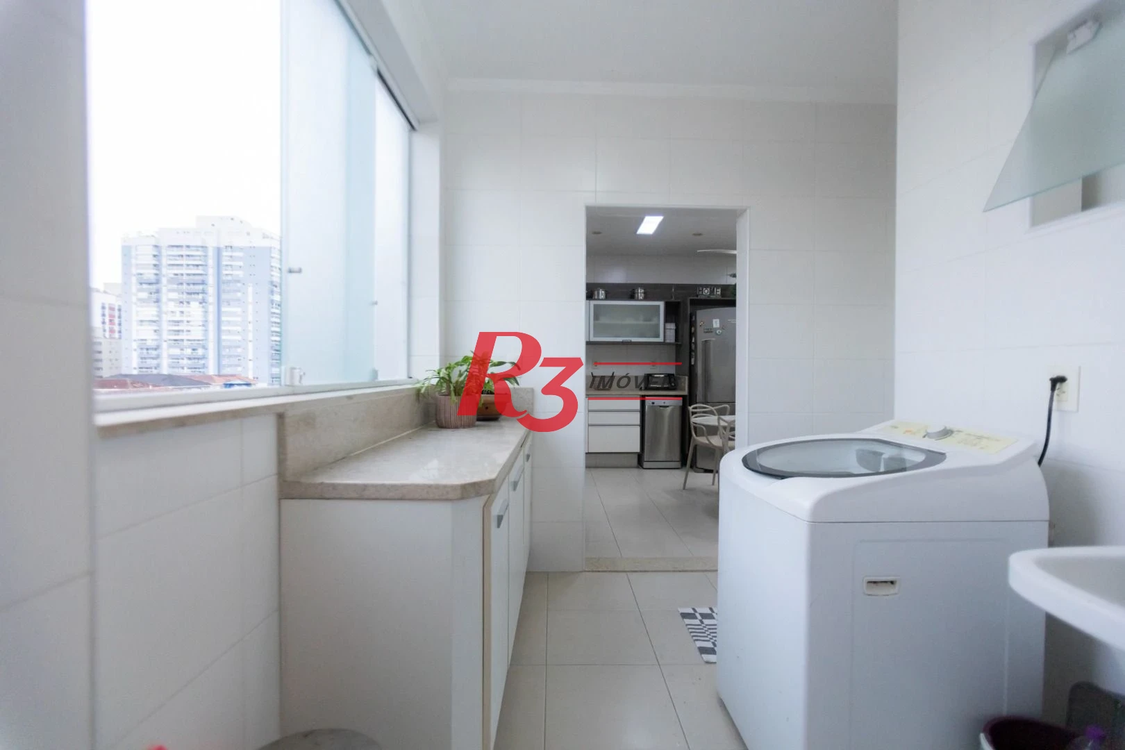Apartamento com 3 dormitórios à venda, 146 m² por R$ 1.190.000,00 - Embaré - Santos/SP