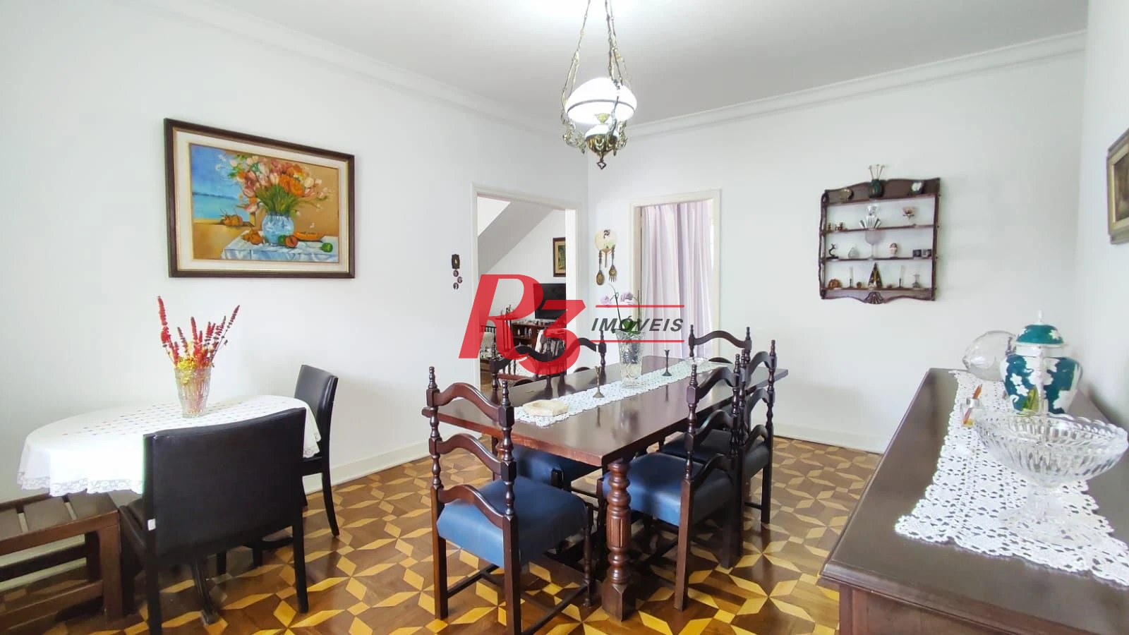 Sobrado com 4 dormitórios à venda, 222 m² por R$ 2.200.000,00 - Ponta da Praia - Santos/SP
