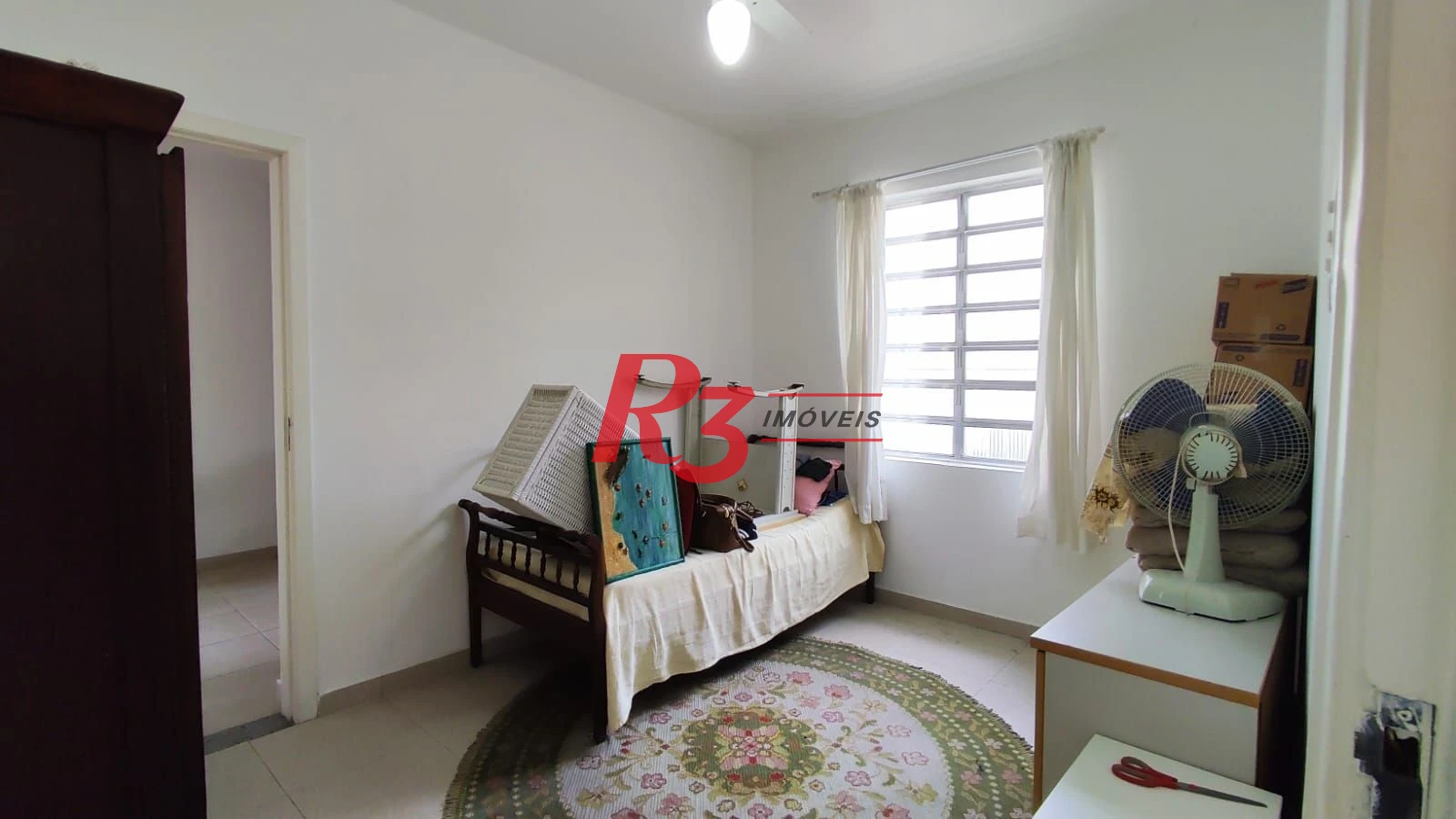 Sobrado com 4 dormitórios à venda, 222 m² por R$ 2.200.000,00 - Ponta da Praia - Santos/SP