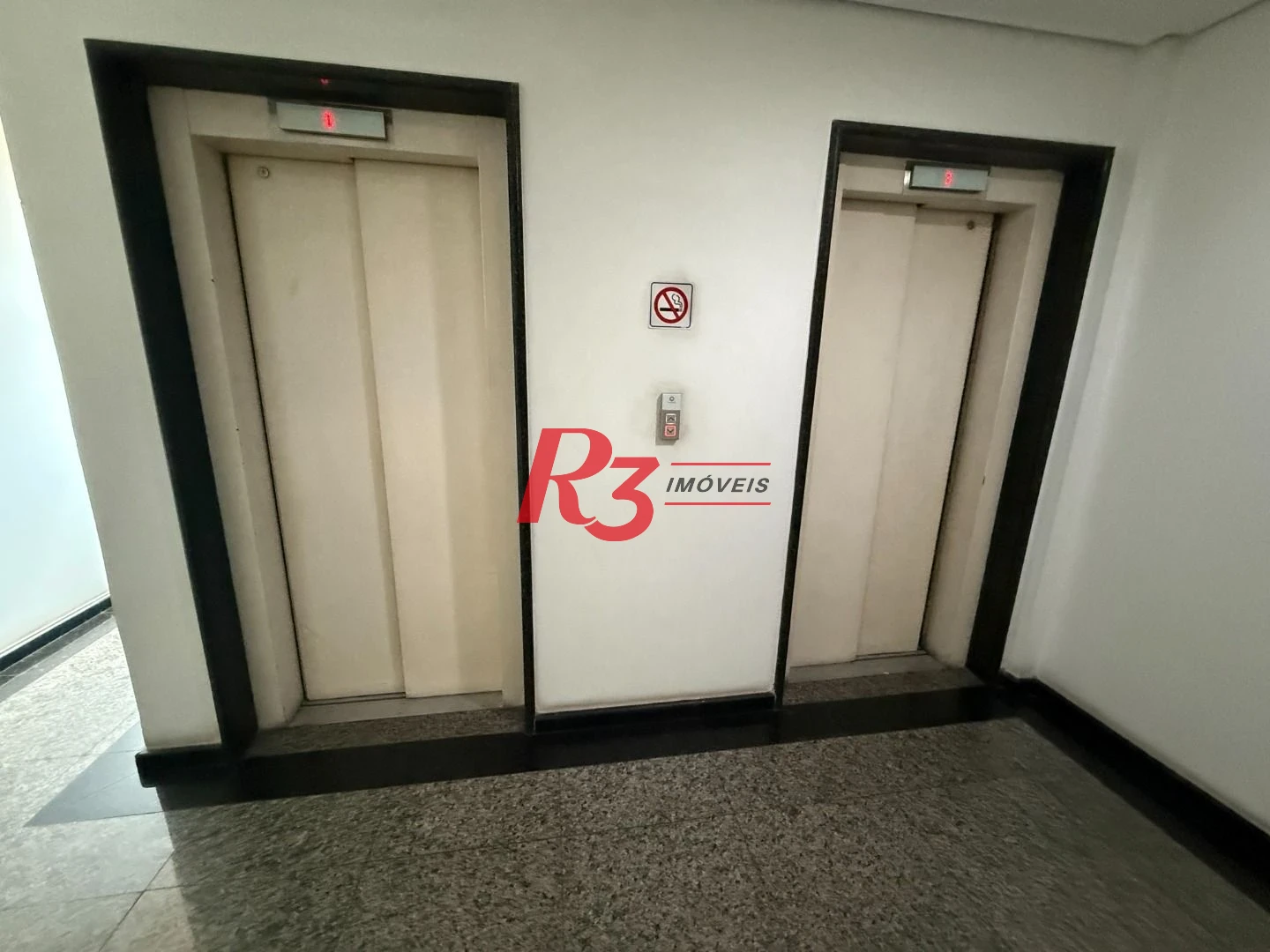 Sala à venda, 64 m² por R$ 550.000,00 - Macuco - Santos/SP
