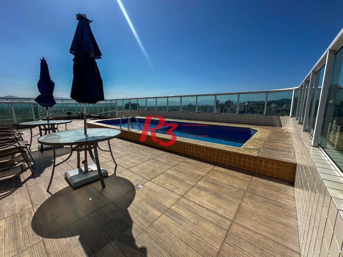 Apartamento à venda, 70 m² por R$ 590.000,00 - Vila Guilhermina - Praia Grande/SP