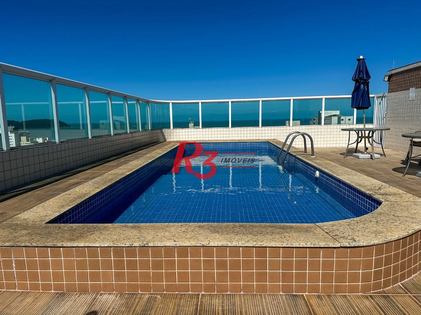 Apartamento à venda, 70 m² por R$ 590.000,00 - Vila Guilhermina - Praia Grande/SP
