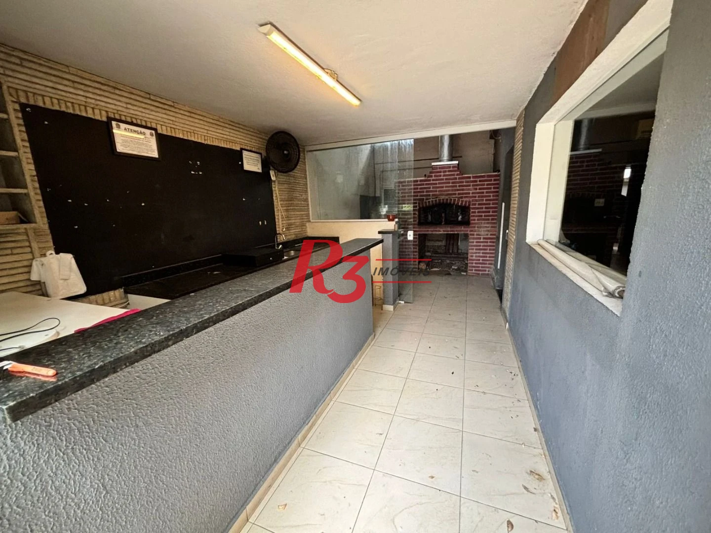 Casa com 3 dormitórios para alugar, 178 m² por R$ 12.000,00/mês - Gonzaga - Santos/SP