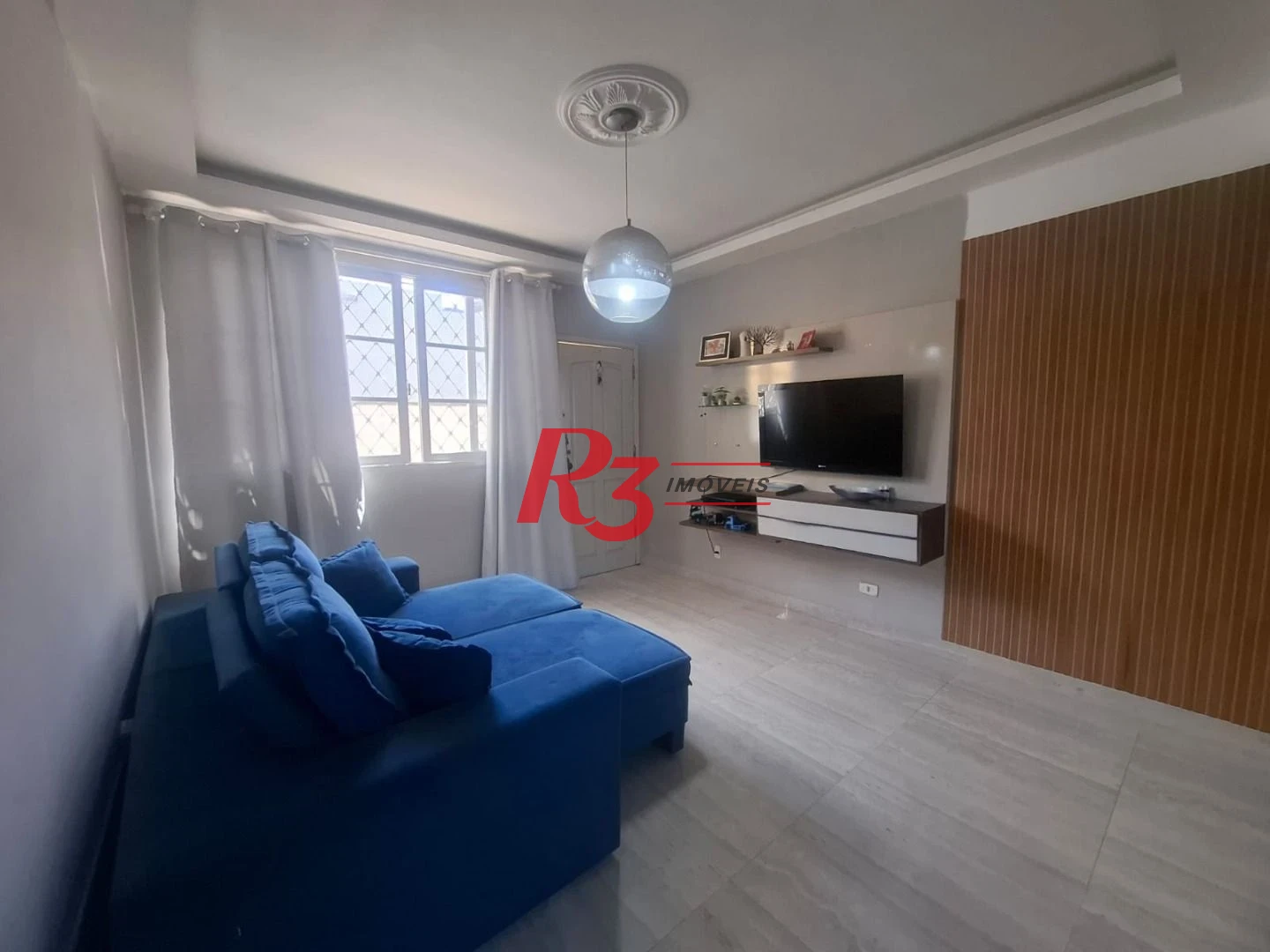 Apartamento com 2 dormitórios à venda, 75 m² por R$ 400.000,00 - Vila Mathias - Santos/SP