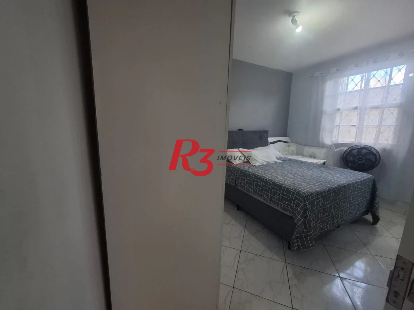 Apartamento com 2 dormitórios à venda, 75 m² por R$ 400.000,00 - Vila Mathias - Santos/SP