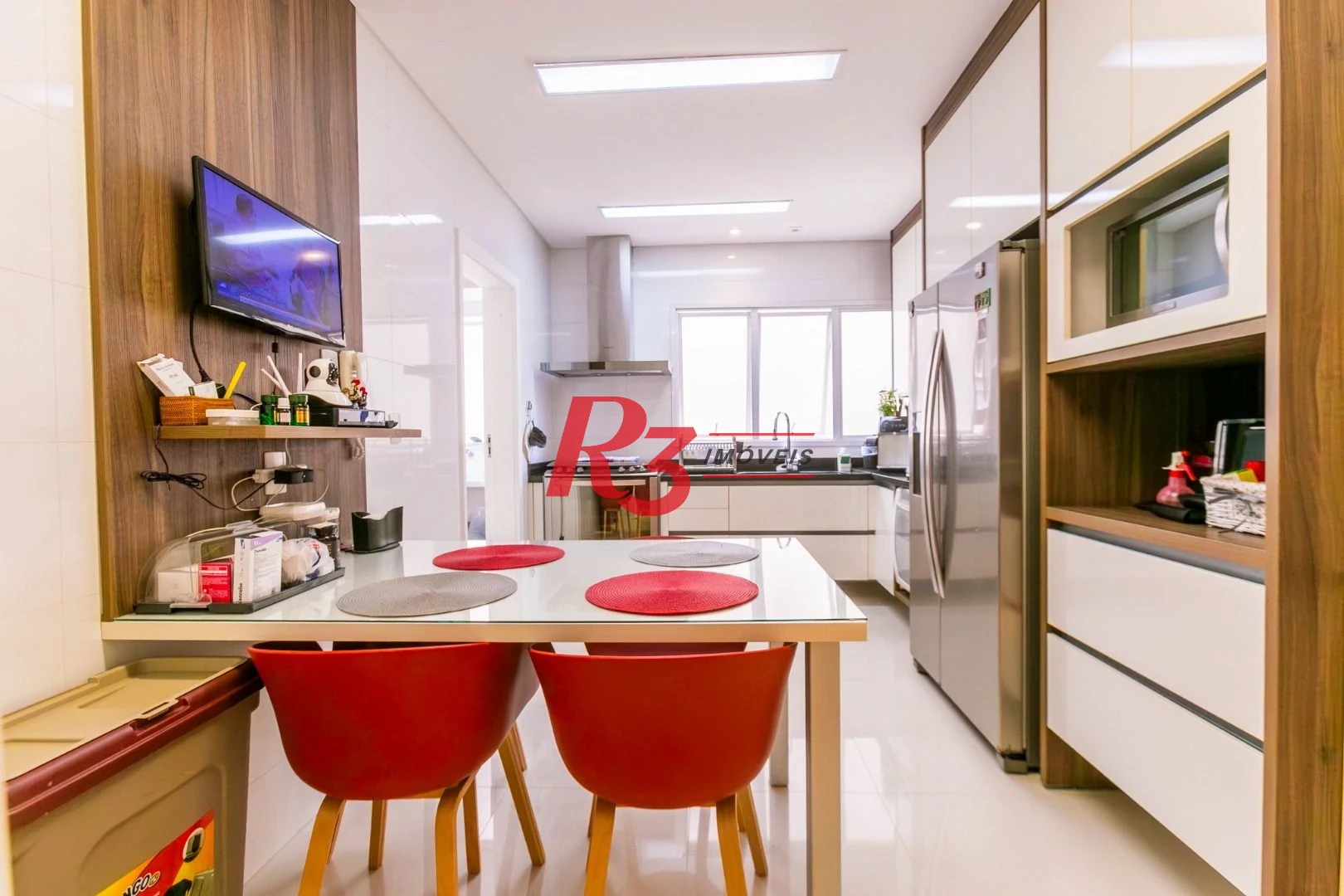 Apartamento com 4 dormitórios para alugar, 204 m² por R$ 23.000,01/mês - Gonzaga - Santos/SP