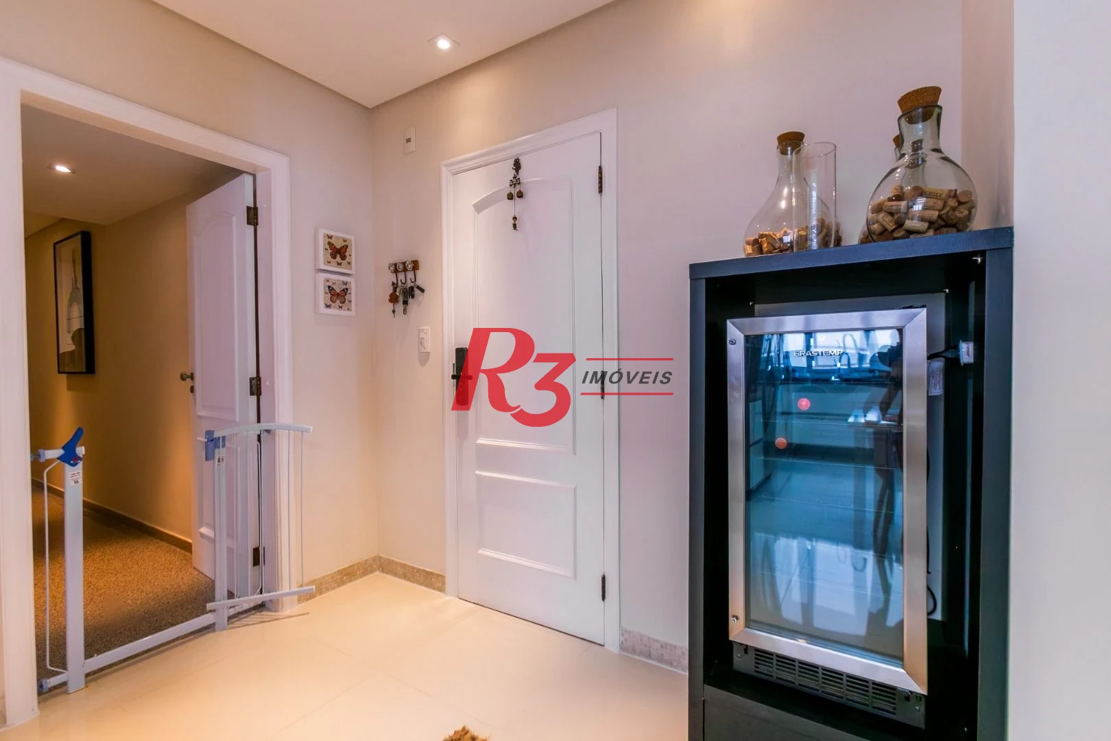 Apartamento com 4 dormitórios para alugar, 204 m² por R$ 23.000,01/mês - Gonzaga - Santos/SP