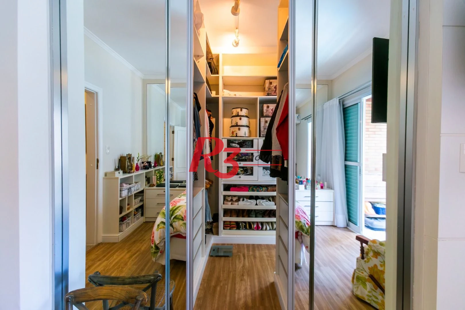 Apartamento com 4 dormitórios para alugar, 204 m² por R$ 23.000,01/mês - Gonzaga - Santos/SP