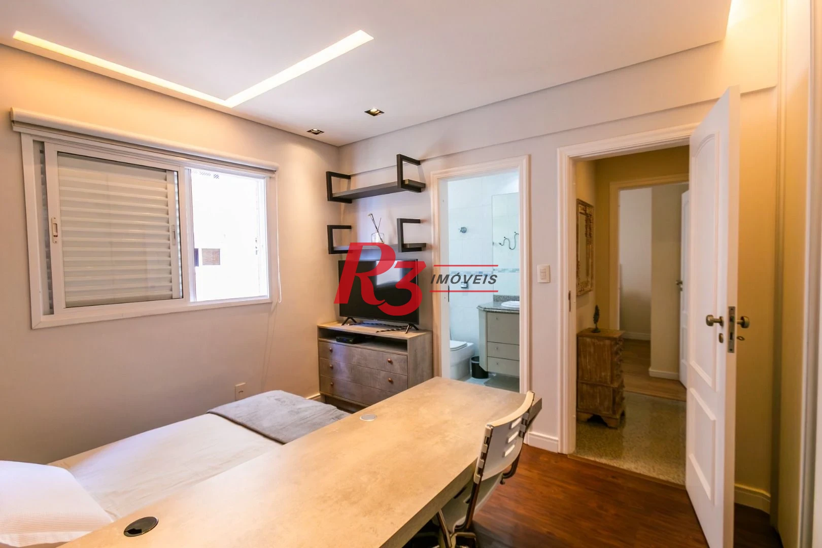 Apartamento com 4 dormitórios para alugar, 204 m² por R$ 23.000,01/mês - Gonzaga - Santos/SP