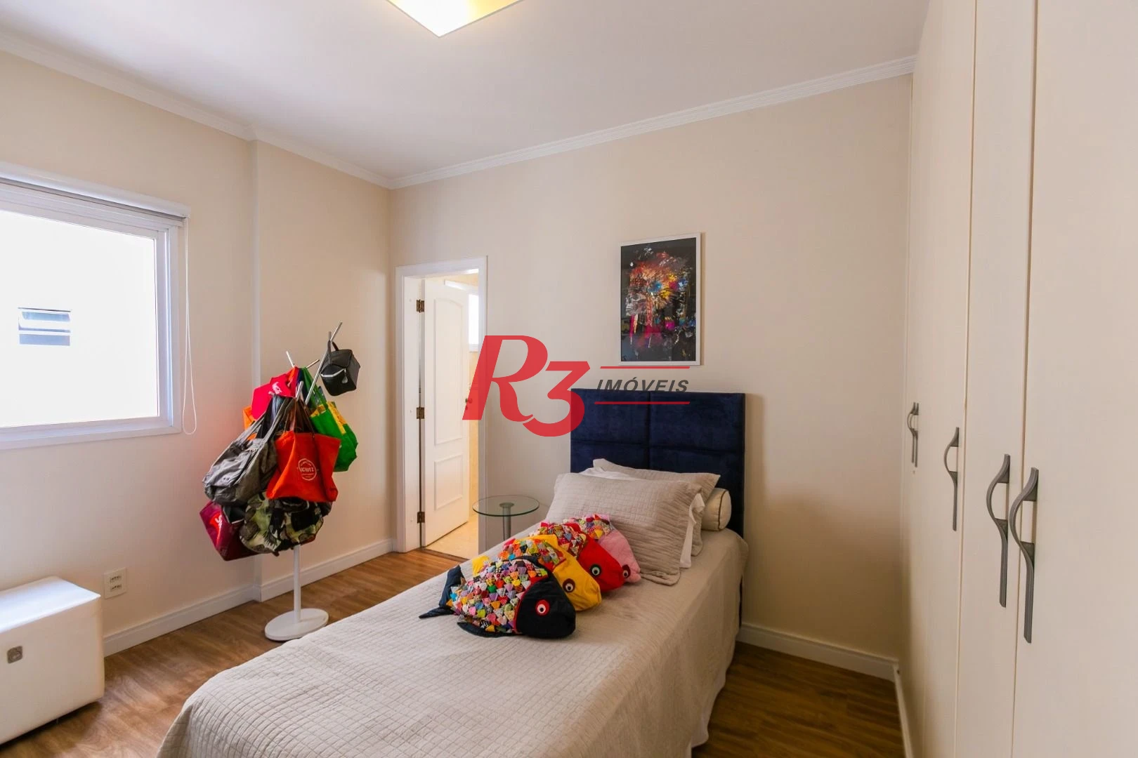 Apartamento com 4 dormitórios para alugar, 204 m² por R$ 23.000,01/mês - Gonzaga - Santos/SP