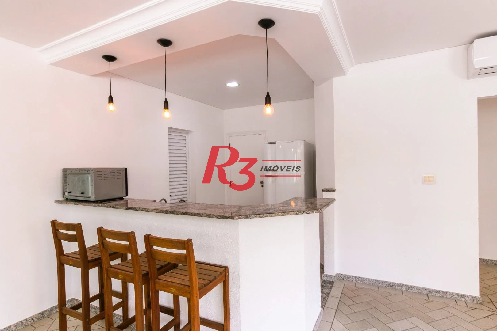 Apartamento com 4 dormitórios para alugar, 204 m² por R$ 23.000,01/mês - Gonzaga - Santos/SP