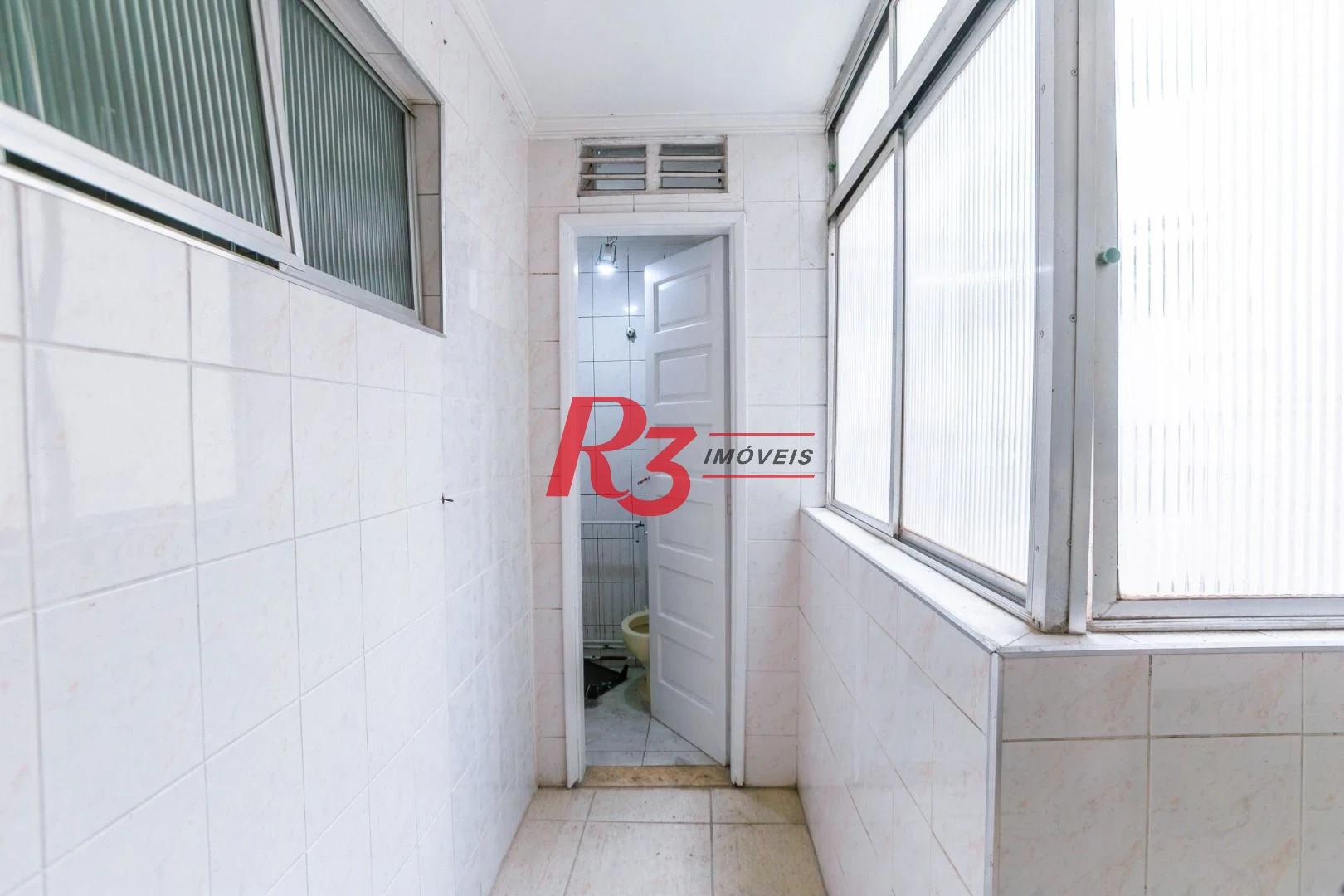 Apartamento com 3 dormitórios à venda, 134 m² por R$ 750.000,00 - Aparecida - Santos/SP