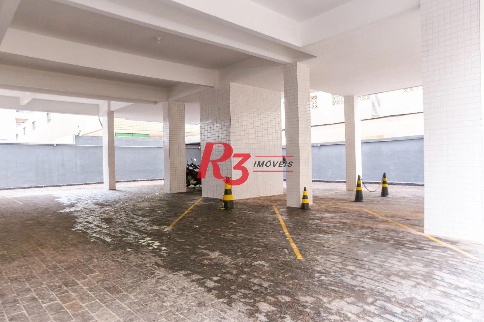 Apartamento com 3 dormitórios à venda, 134 m² por R$ 750.000,00 - Aparecida - Santos/SP