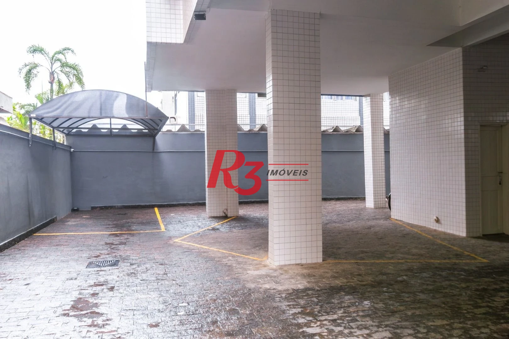 Apartamento com 3 dormitórios à venda, 134 m² por R$ 750.000,00 - Aparecida - Santos/SP