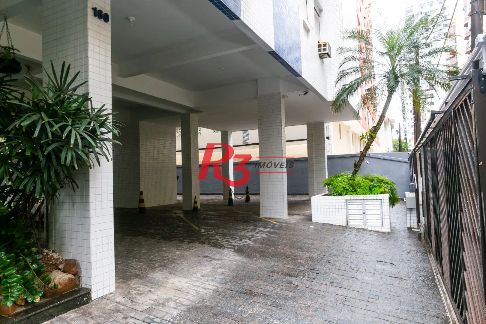 Apartamento com 3 dormitórios à venda, 134 m² por R$ 750.000,00 - Aparecida - Santos/SP