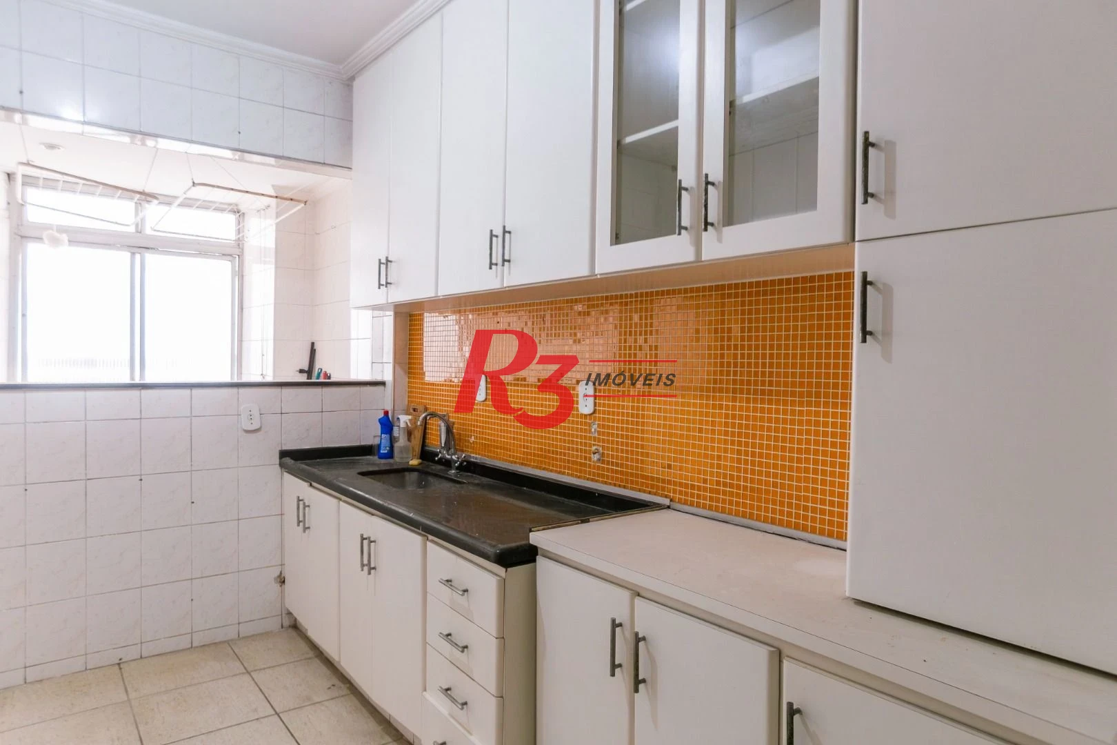 Apartamento com 3 dormitórios à venda, 134 m² por R$ 750.000,00 - Aparecida - Santos/SP