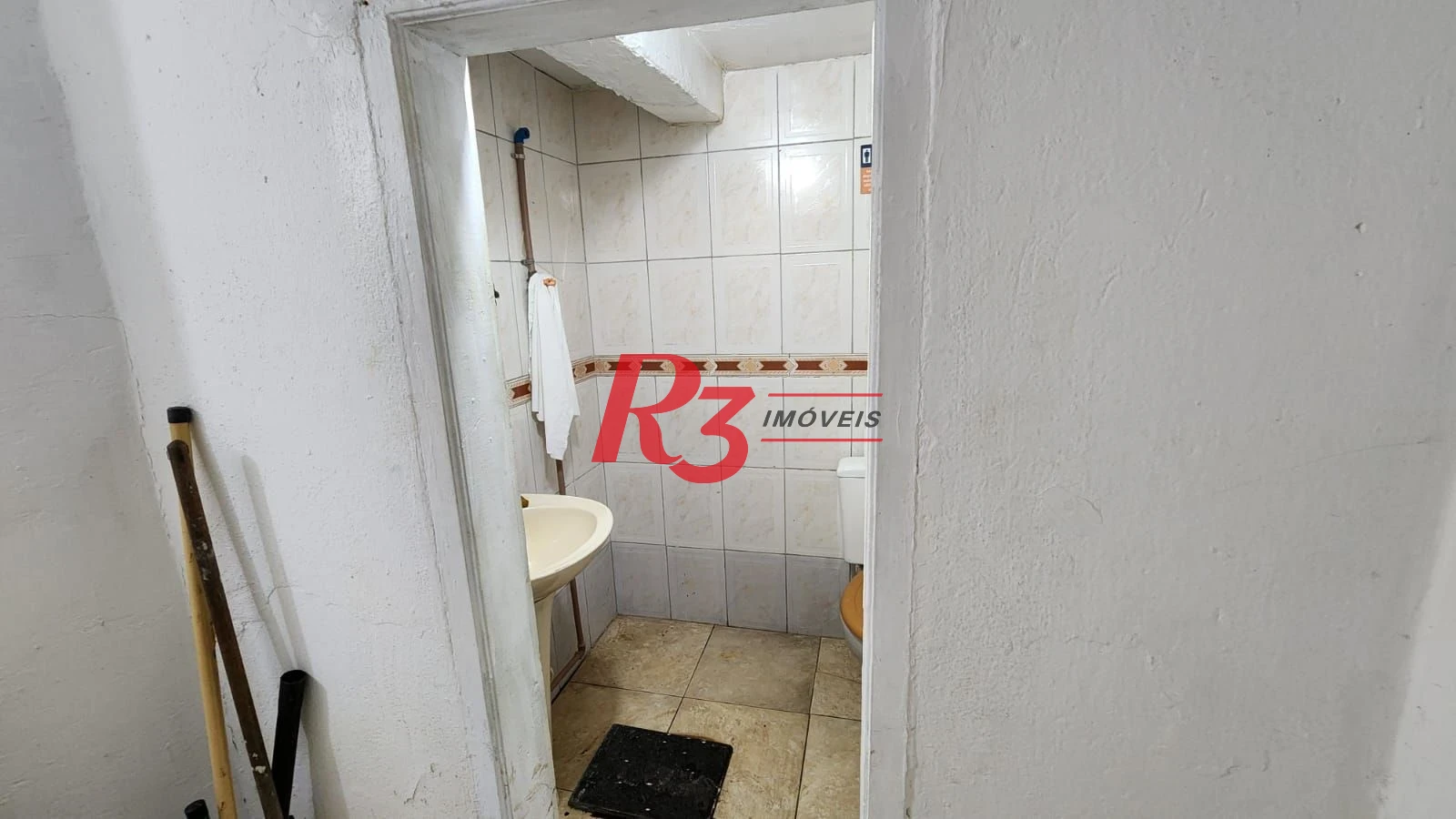Loja para alugar, 50 m² por R$ 3.500,00/mês - Embaré - Santos/SP