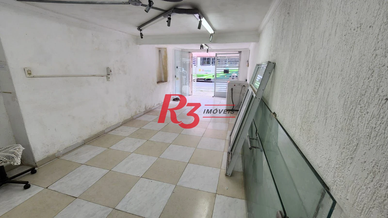 Loja para alugar, 50 m² por R$ 3.500,00/mês - Embaré - Santos/SP