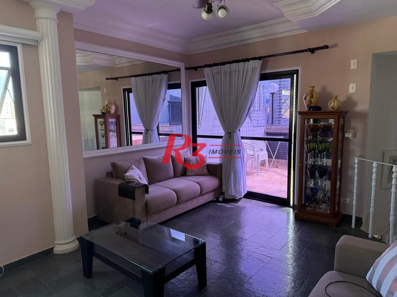 Cobertura com 1 dormitório à venda, 112 m² por R$ 960.000,00 - Pompéia - Santos/SP