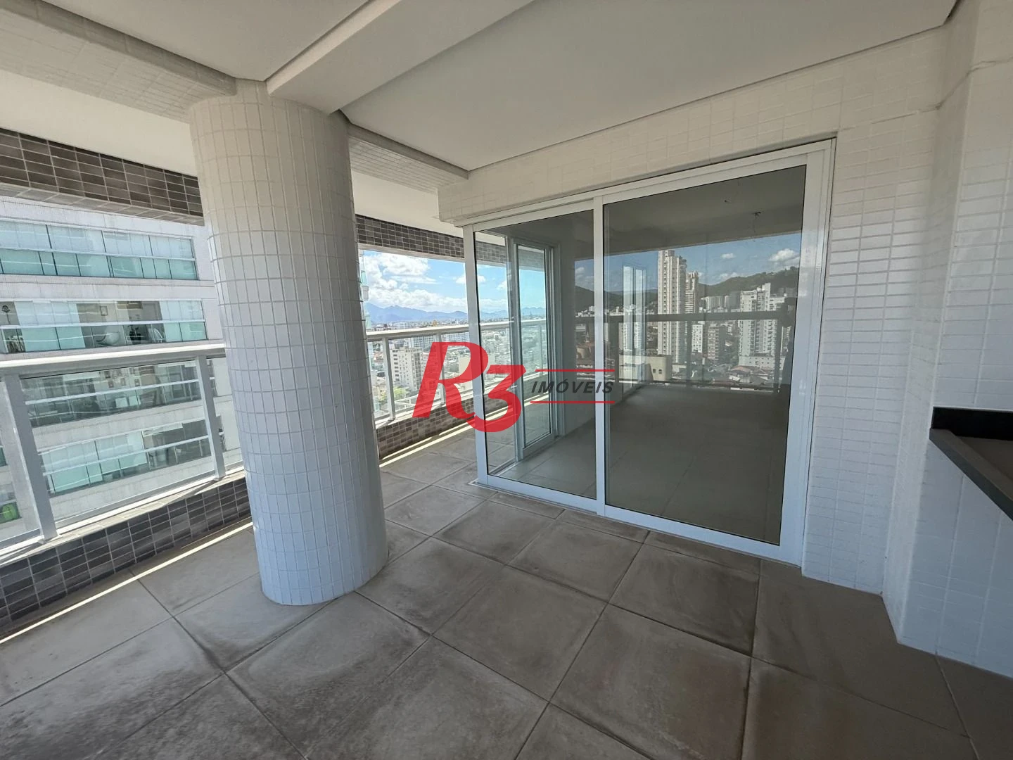 Apartamento com 2 dormitórios à venda, 105 m² por R$ 2.100.000,00 - Vila Rica - Santos/SP