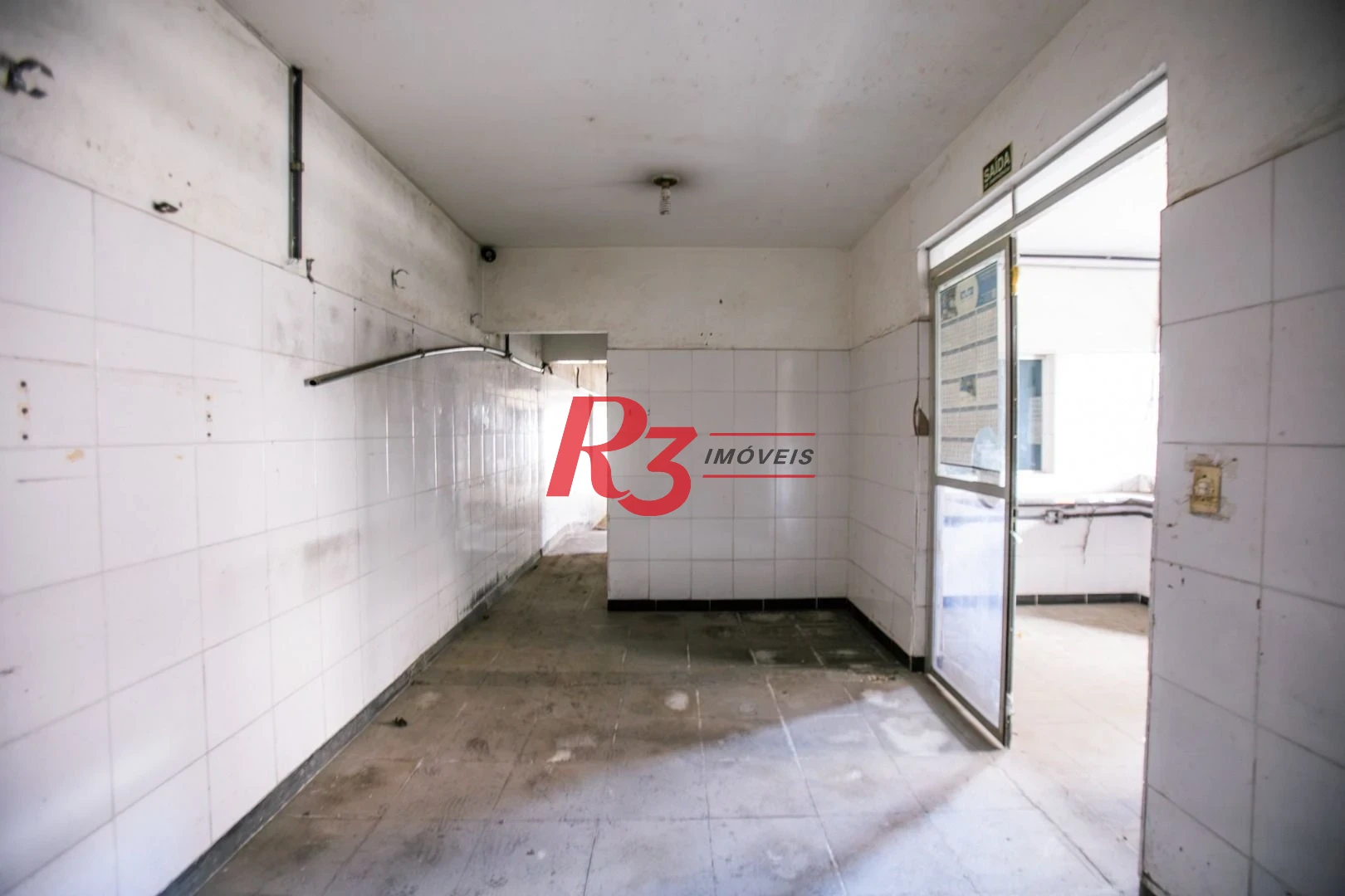 Galpão para alugar, 562 m² por R$ 11.009,00/mês - Macuco - Santos/SP