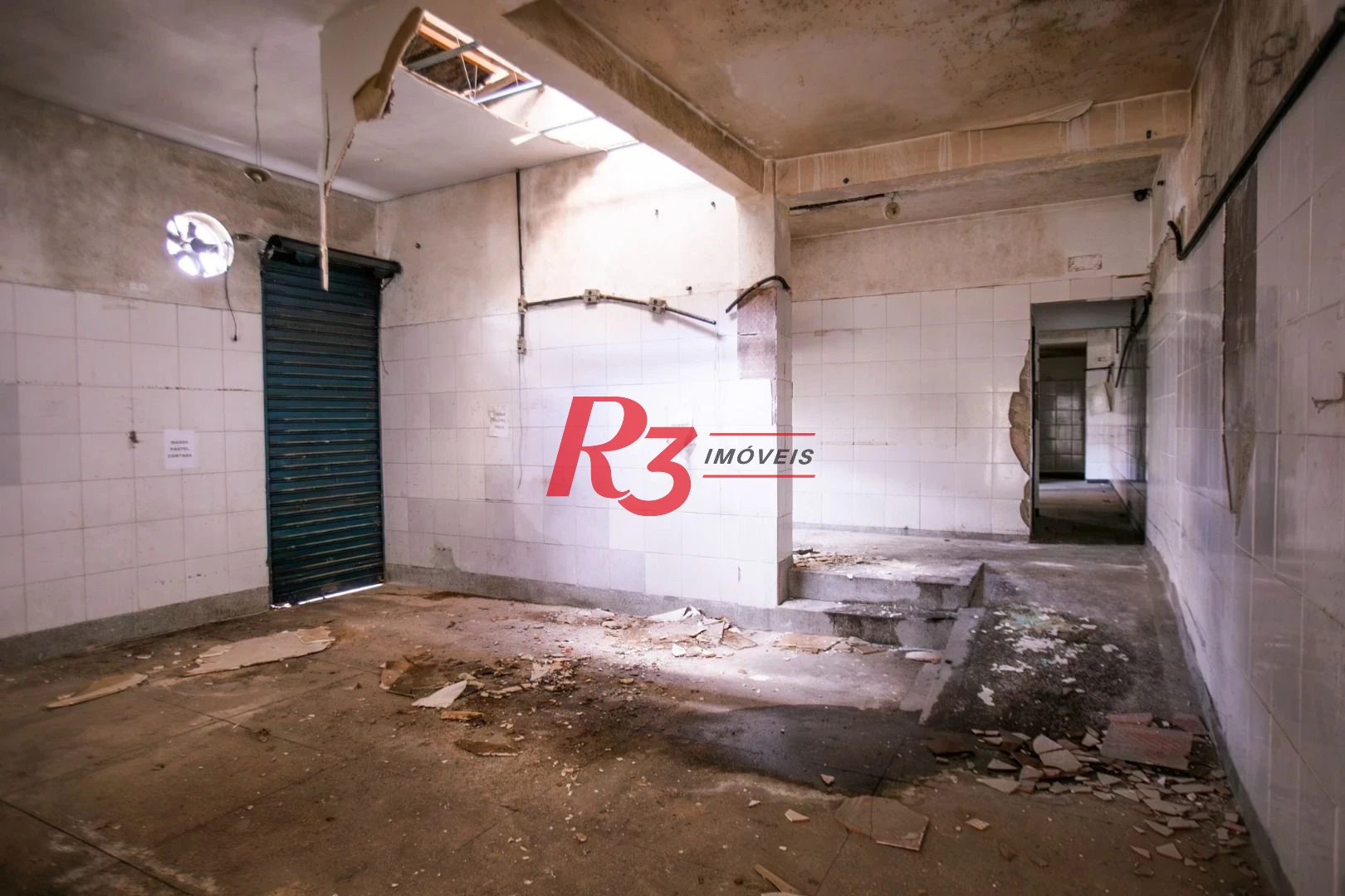 Galpão para alugar, 562 m² por R$ 11.009,00/mês - Macuco - Santos/SP