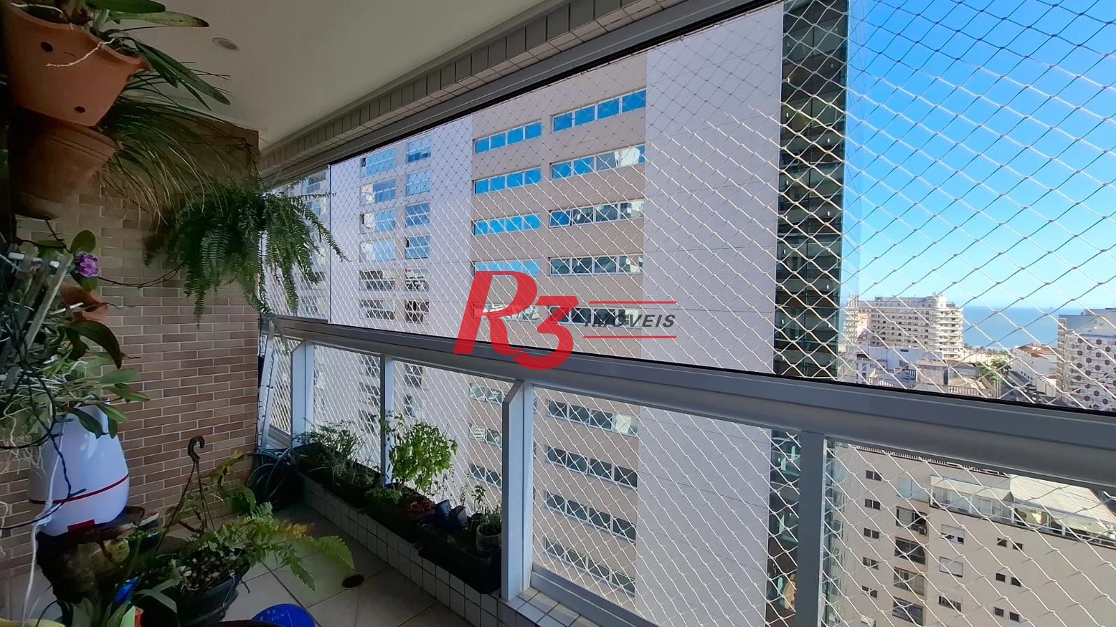 Apartamento com 2 dormitórios à venda, 97 m² por R$ 1.290.000,00 - Gonzaga - Santos/SP
