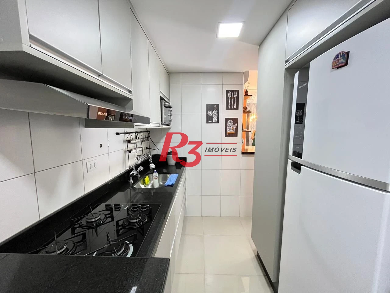 Apartamento com 2 dormitórios à venda, 54 m² por R$ 645.000,00 - Vila Matias - Santos/SP