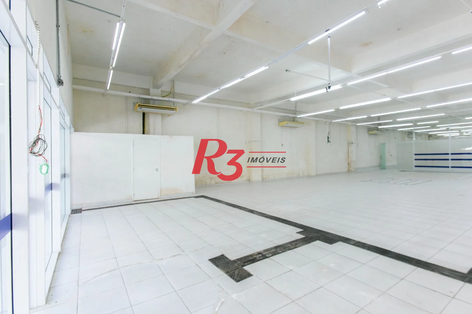 Loja para alugar, 2848 m² por R$ 59.900,00/mês - Centro - Santos/SP