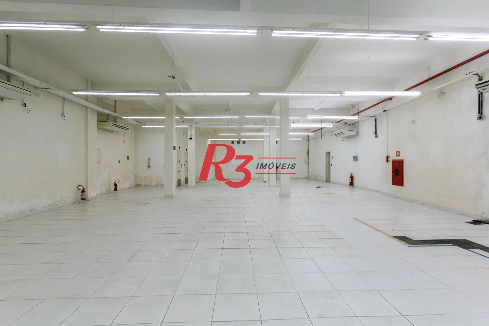 Loja para alugar, 2848 m² por R$ 59.900,00/mês - Centro - Santos/SP